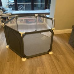 Playpen