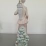 Porcelain Figurine Lladro  Waiting To Tee Off  Golfer Image 3