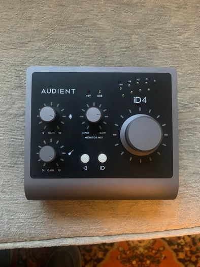 Audient id4