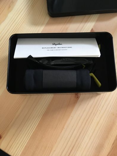 Rapha Pro Team Flyweight Cycling Glasses - Chartreuse/bronze