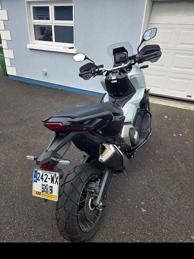 242 Honda X-ADV Very Low Mileage