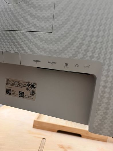 New Dell Computer Monitor - Barely Used