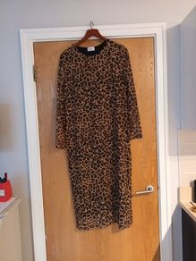 Savida Leopard Print  Dress.    S.16