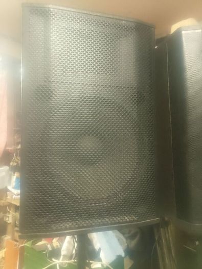 15" active speakers