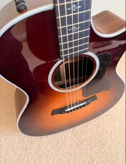 Taylor 414CE-R - Semi Acoustic