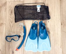 Decathlon SNK 500 Mask, Snorkel, Fins Set size 3-4 Blue Unused, Like New