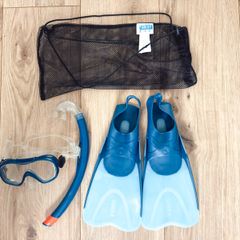 Decathlon SNK 500 Mask, Snorkel, Fins Set size 3-4 Blue Unused, Like New