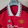 2022 adidas man utd home Size medium ptp 21" in like new condition Image 5