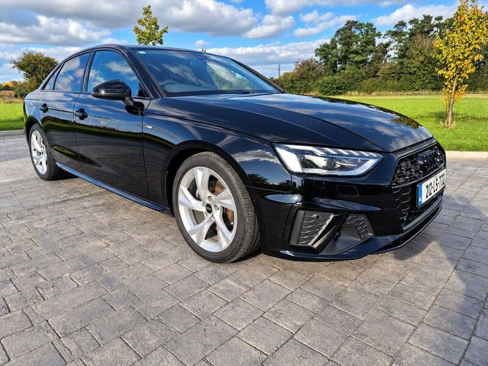 2021 Audi A4 Black Edition 35 TDI 163 BHP