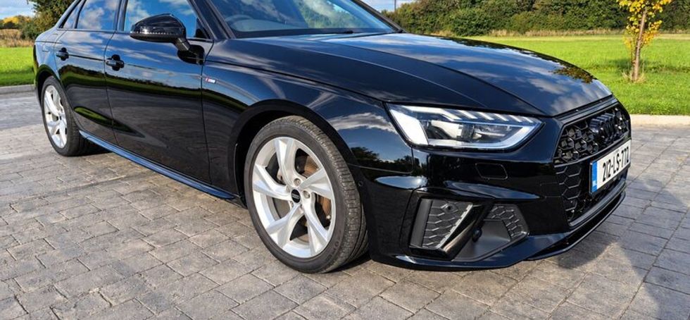 2021 Audi A4 Black Edition 35 TDI 163 BHP