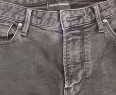 Emporio Armani 30x32