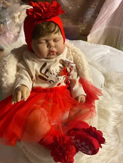 Beautiful Xmas reborn baby doll