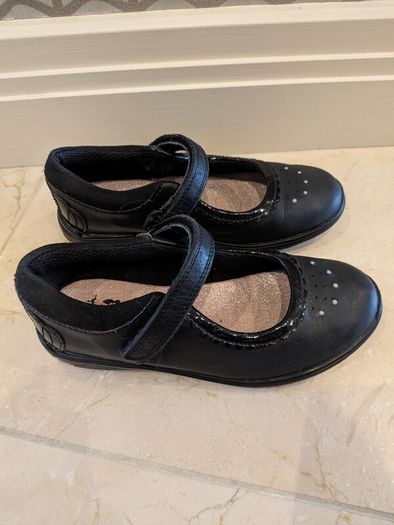 Clarks girls school shoes size UK12