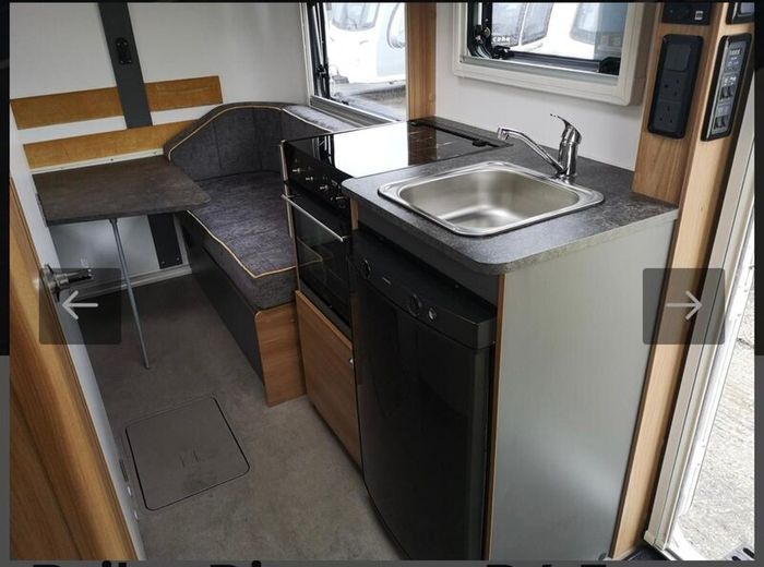 Bailey Discovery D4-3 Caravan