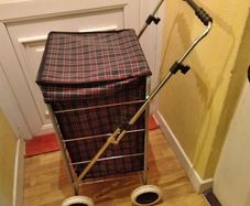 4 Wheel Shopping Trolley (can deliver)