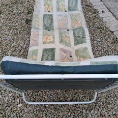 Sun lounger