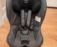 Childs Car Seat - Axkid Minikid 2