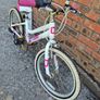 20-inch girls bike Image 4