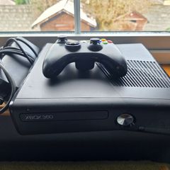 Xbox 360s