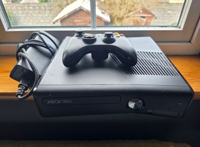 Xbox 360s