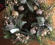 Blush tone festive wreath