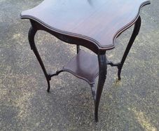 Edwardian mahogany scalloped edge side table