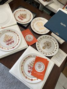 6 Spode Christmas plates