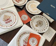 6 Spode Christmas plates