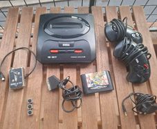 Sega Megadrive 2 Bundle (Spares/Repair)