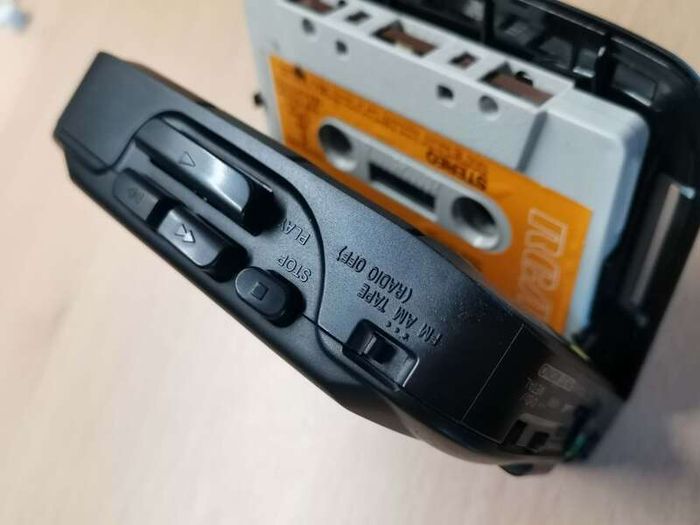 SONY WM-FX131 Walkman Cassette Player