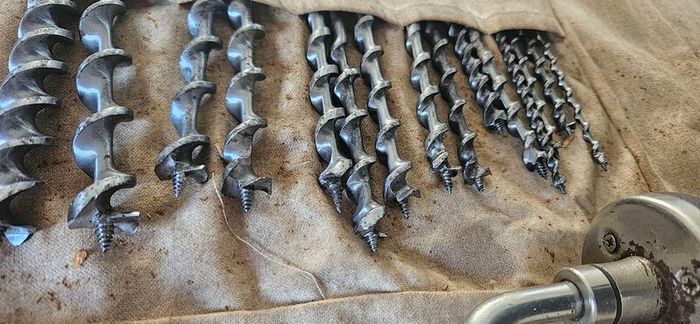 Stanley brace & 21 bits