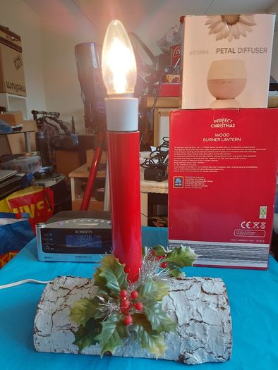 Christmas Wood Burner Lantern, Christmas Log Candle with holly & Berries and dOTERRA PETAL DIFFUSER