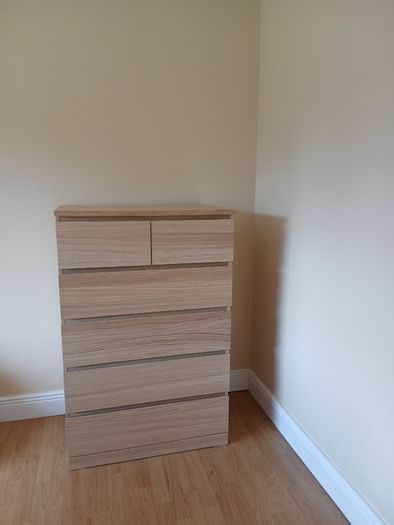 Brand NEW Oak Chest of Drawers