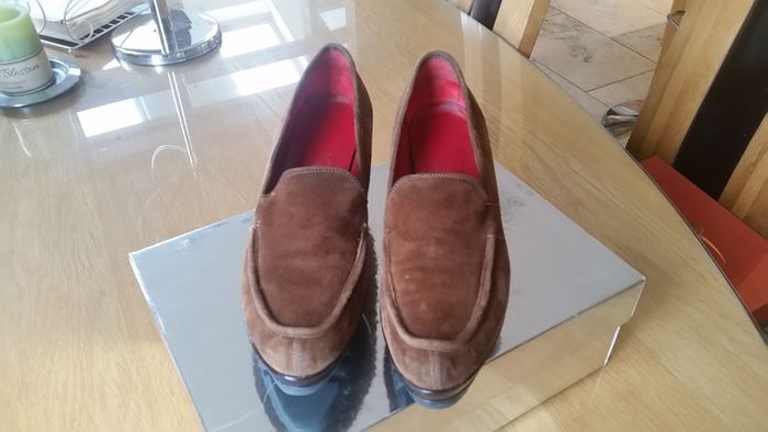 Carl Scarpa Size 39 Suede Leather Shoes