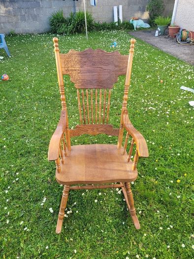 Rocking chair