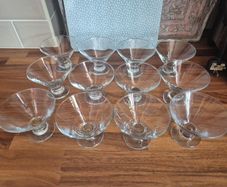 Prawn cocktail glasses x 12