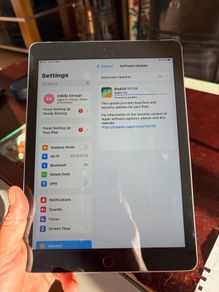 iPad 6th Gen