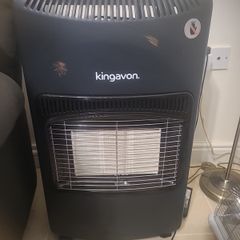 portable gas heater and full cylinder of gas