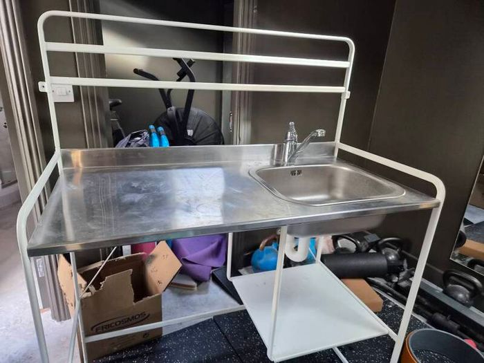 kitchen sink