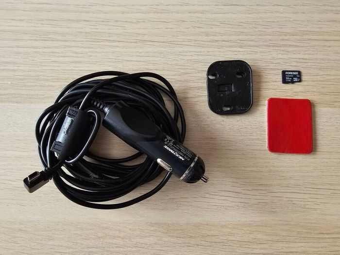 Nextbase 522GW Dash Cam (1440p HD) + 32GB SD Card & Accessories