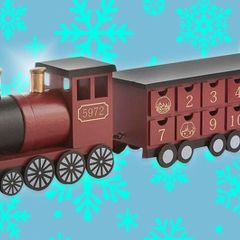 Harry Potter/Hogwarts Express Train Advent Calendar Wooden Train .. Price Drop