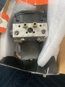 Smart car ABS pump Smart 450 or Roadster 3 different ones available.