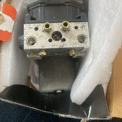 Smart car ABS pump Smart 450 or Roadster 3 different ones available.