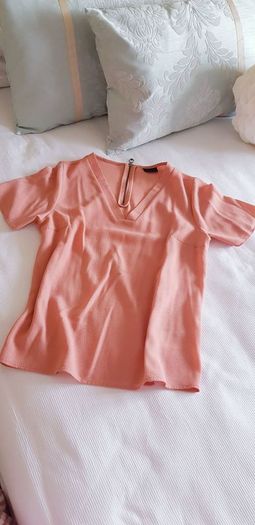 Vila Orange Top - Size small