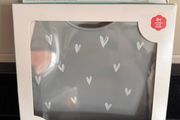 Silicone Bib - Grey Hearts