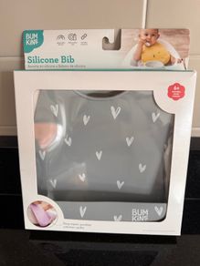 Silicone Bib - Grey Hearts