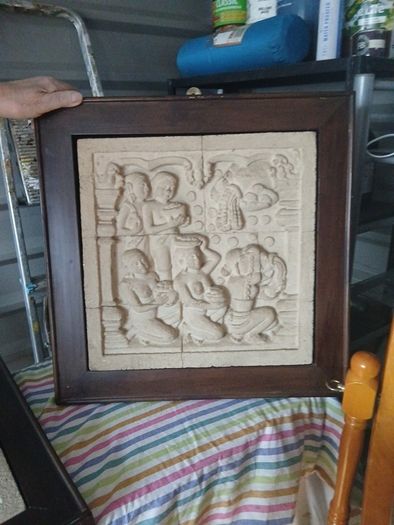 Wall plaques/ hangings