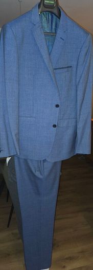 Men's Suit - Chest 44R, trouser 36R