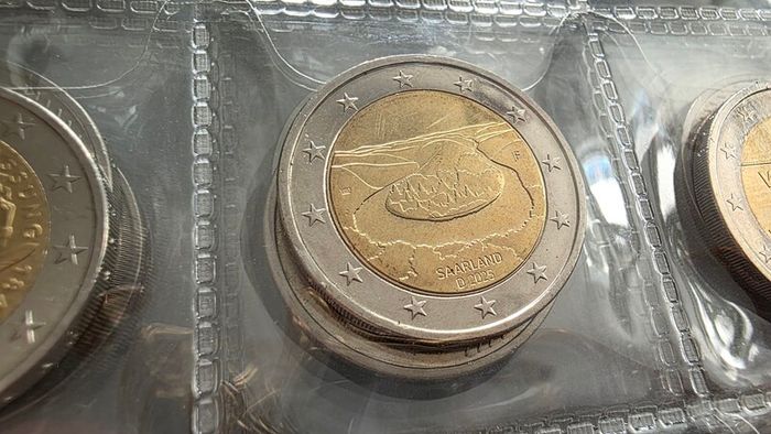 2 euro coin