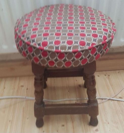 Pub Stool